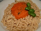 Noodles with tomato and carrot sauce
